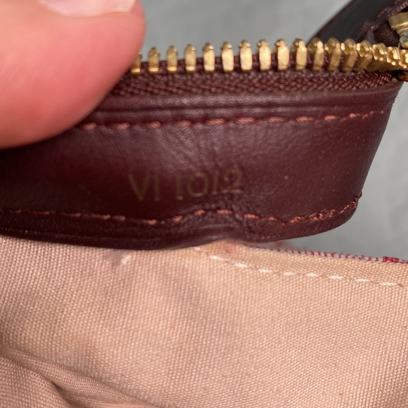 Louis Vuitton purse and wallet - Picture 11 of 15